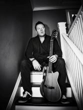 Acclaimed Guitarist, Songwriter & Producer Jeff Gunn Releases “Angelicus”